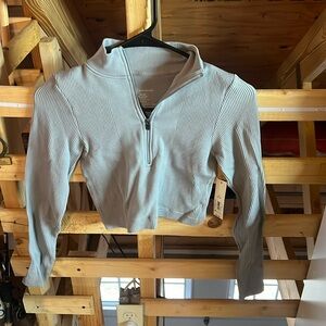 NWT No Boundaries Women Top